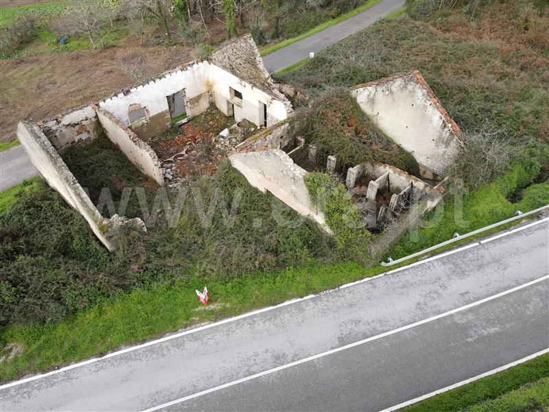 Terreno com ruina  Ferreira do Zêzere, Beco - 1141281 - 8