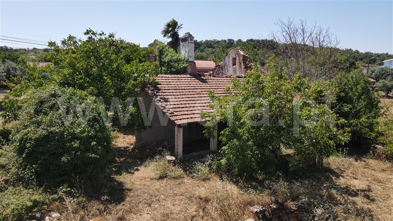 Terreno com ruina  Ferreira do Zêzere, Chãos - 1419918 - 5