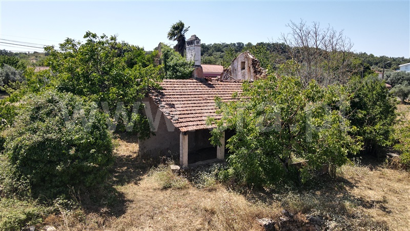 Terreno com ruina  Ferreira do Zêzere, Chãos - 1419918 - 6