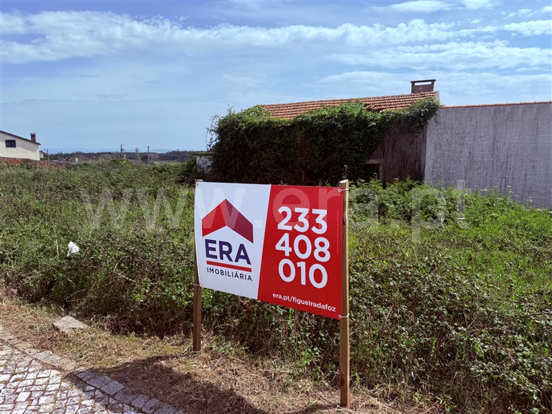Terreno com ruina / Figueira da Foz, Alhadas