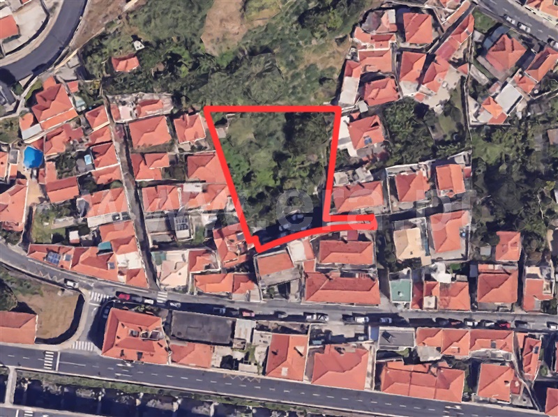 Terreno com ruina / Funchal, Imaculado Coração de Maria