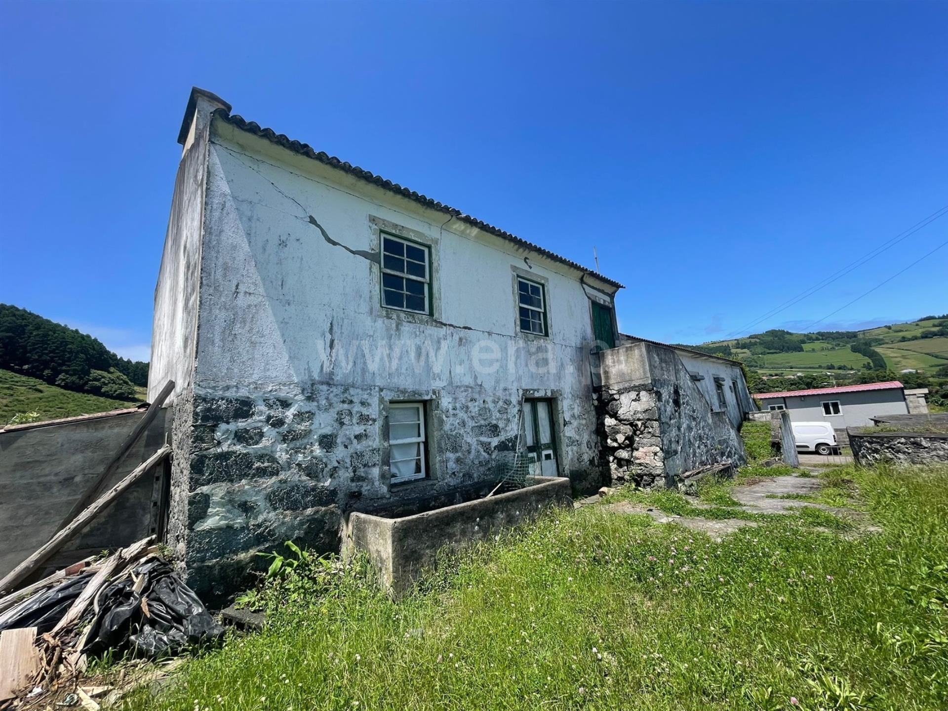 Land for sale in Horta, Portugal — €73,000