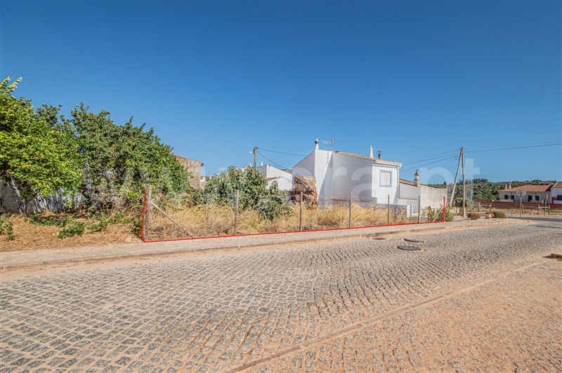Terreno com ruina  com Urbano Lagos, Bensafrim - 1502540 - 4