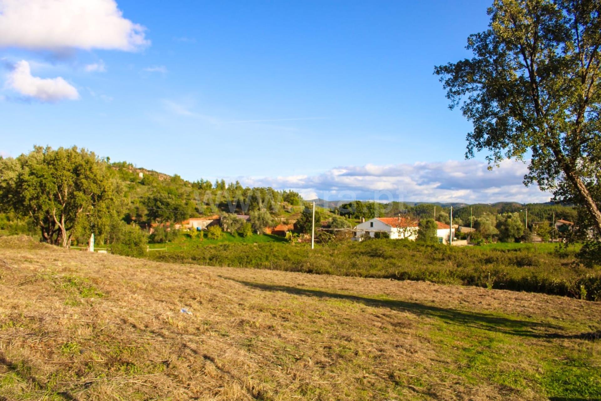 Land for sale in Monchique, Portugal — €125,000