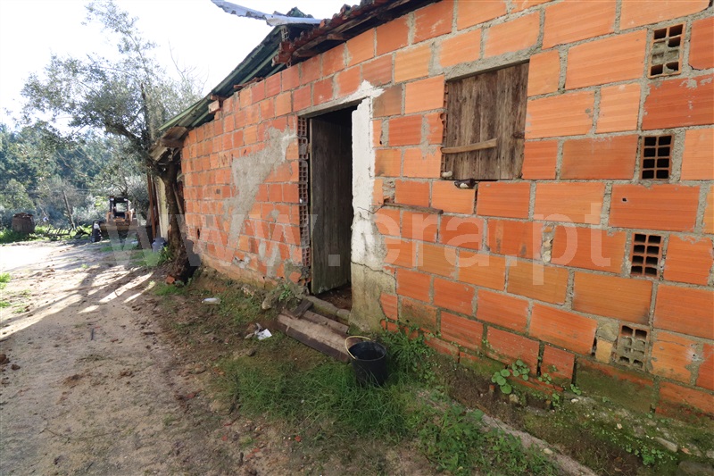 Moradia Rústica  Ourém, Freixianda, Ribeira do Fárrio e Formigais - 1296531 - 8