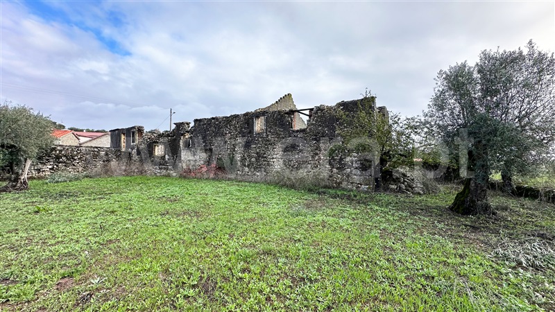 Terreno com ruina  Ourém, Nossa Senhora das Misericórdias - 1362746 - 12