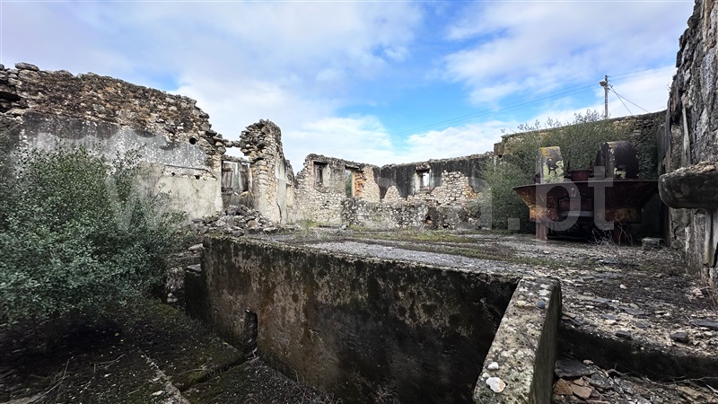 Terreno com ruina  Ourém, Nossa Senhora das Misericórdias - 1362746 - 18
