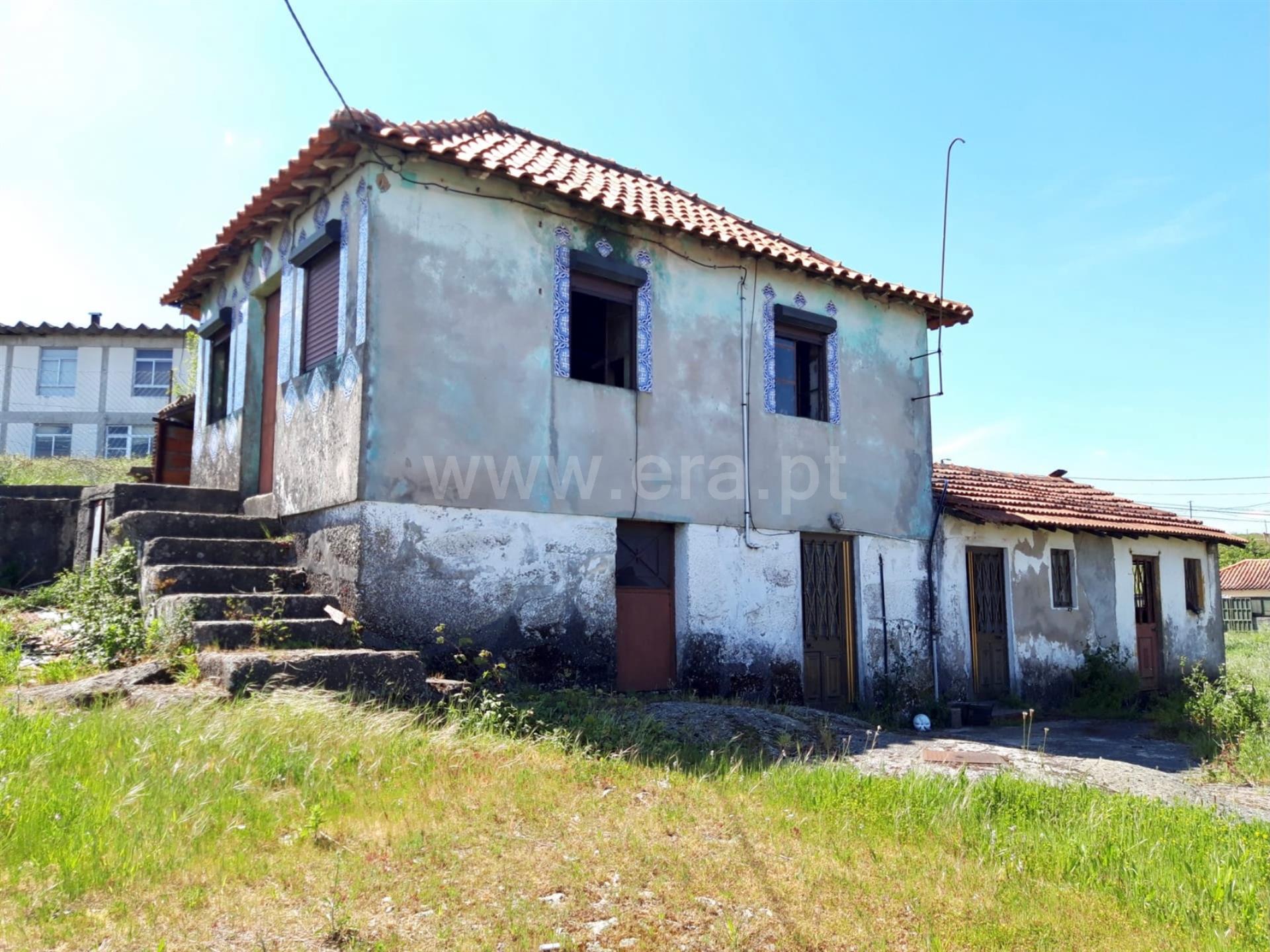 Land for sale in Paredes, Portugal — €95,000
