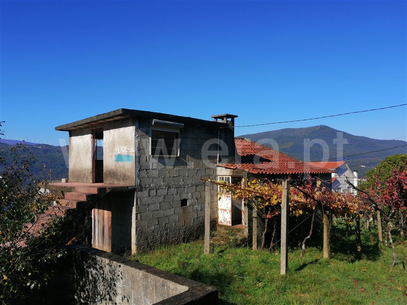 Terreno com ruina  Ponte de Lima, Cepões - 1131892 - 2
