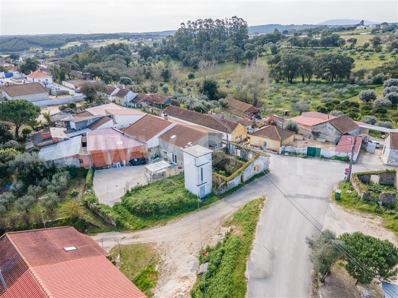 Terreno com ruina  Rio Maior, S. Sebastião - 1298200 - 4