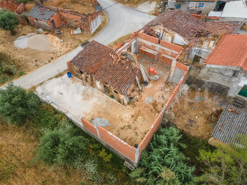 Terreno com ruina  Santarém, Alcanede - 1484756 - 2