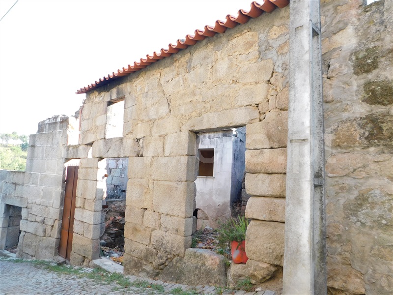 Terreno com ruina  Seia, Paranhos - 1265880 - 18