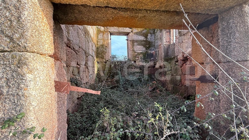 Terreno com ruina  Seia, Sameice e Santa Eulália - 1487458 - 8