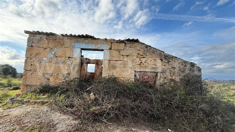 Terreno com ruina  Seia, Sameice e Santa Eulália - 1487458 - 10