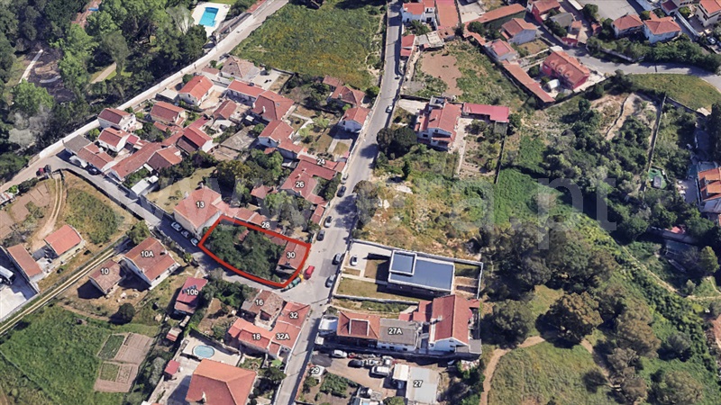 Terreno com ruina / Sintra, Queluz e Belas
