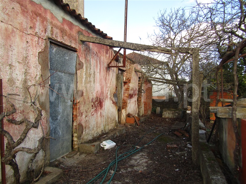Terreno com ruina T2 Abrantes, Mouriscas - 1229803 - 8