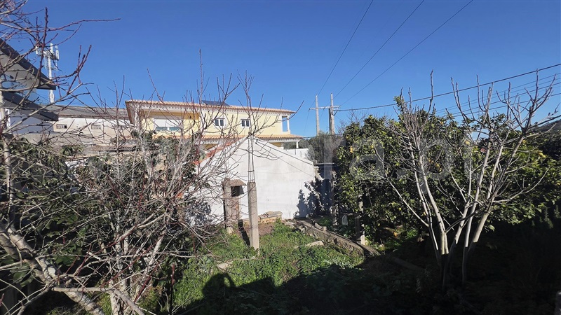 Terreno com ruina T2 com Urbano Odivelas, Ramada e Caneças - 1336043 - 5