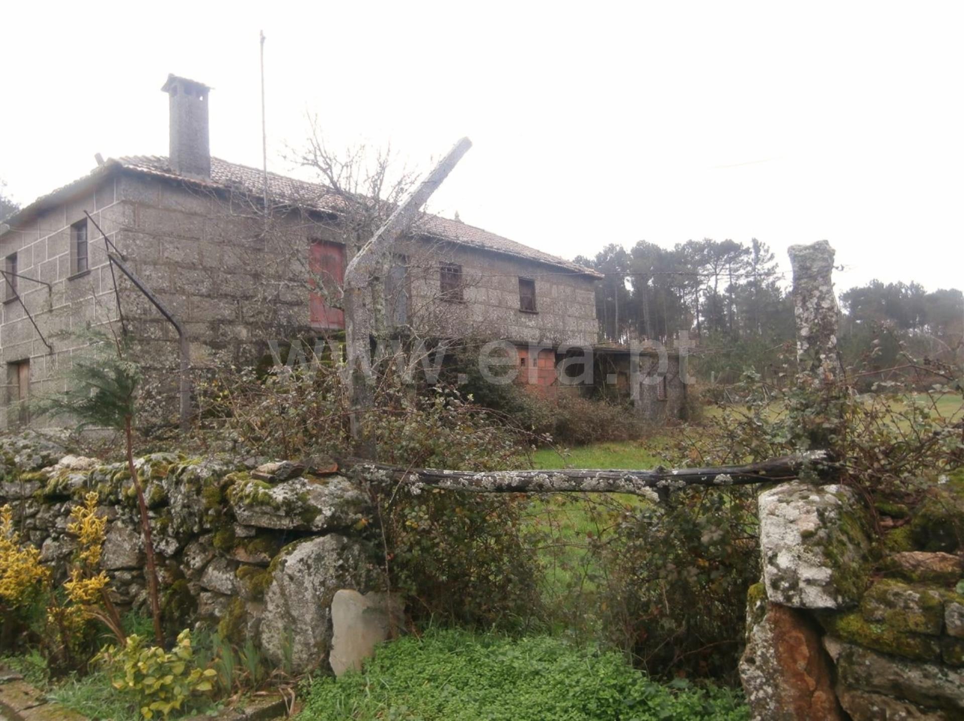 Land for sale in Vila Pouca de Aguiar, Portugal — €100,000