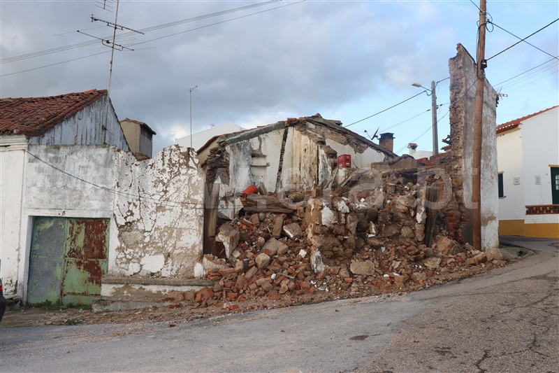 Terreno com ruina T3 Gavião, Comenda - 1371961 - 4