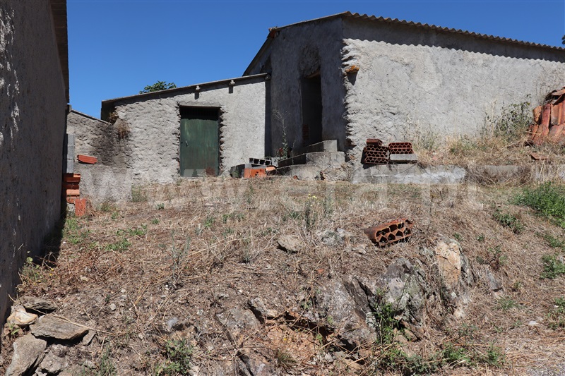 Terreno com ruina T4 Abrantes, Martinchel - 1183272 - 2