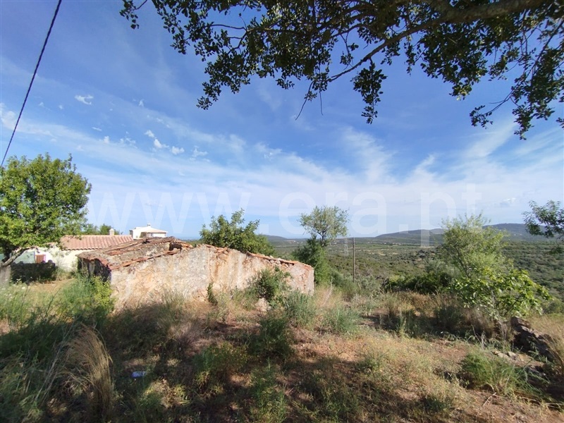 Terreno com ruina  Tavira, Santa Catarina da Fonte do Bispo - 1404666 - 11