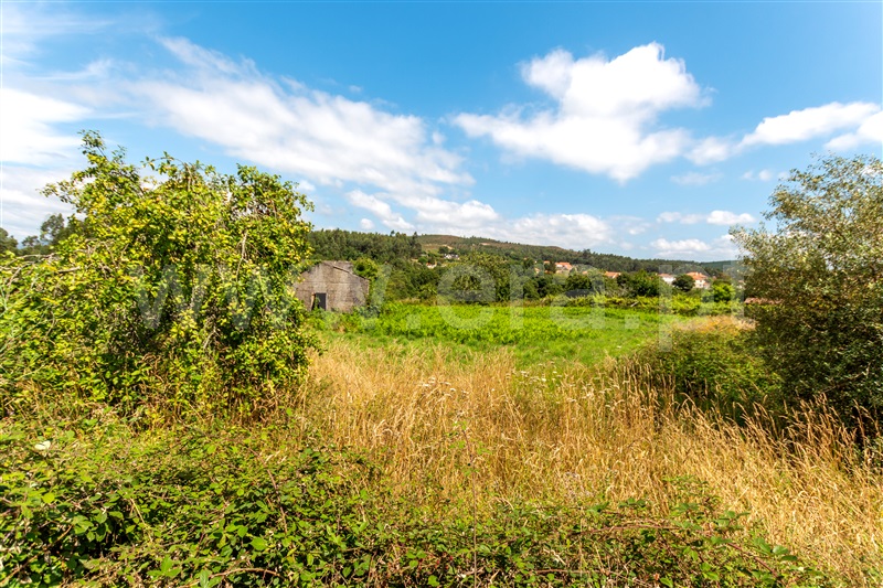 Terreno com ruina  Vila Nova de Cerveira, Candemil e Gondar - 1189073 - 2