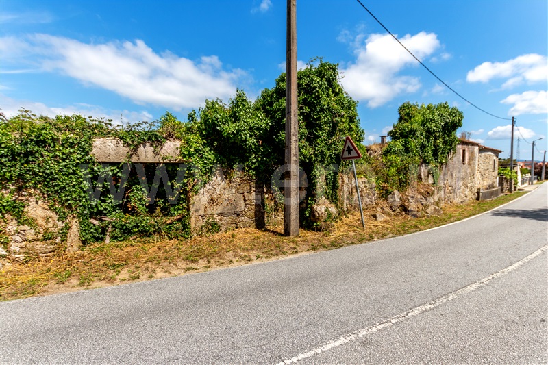 Terreno com ruina  Vila Nova de Cerveira, Candemil e Gondar - 1189073 - 4