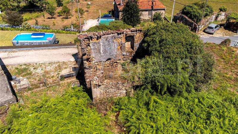 Terreno com ruina T2 Vila Nova de Cerveira, Cornes - 1336617 - 13