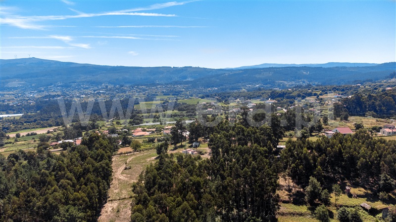Terreno com ruina T2 Vila Nova de Cerveira, Cornes - 1336617 - 17