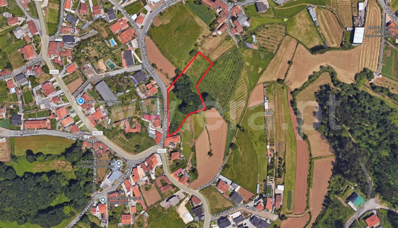 Terreno com ruina  Vila Nova de Gaia, Sandim, Olival, Lever e Crestuma - 1503890 - 1