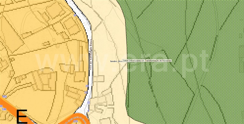 Terreno com ruina  Vila Nova de Gaia, Sandim, Olival, Lever e Crestuma - 1503890 - 2