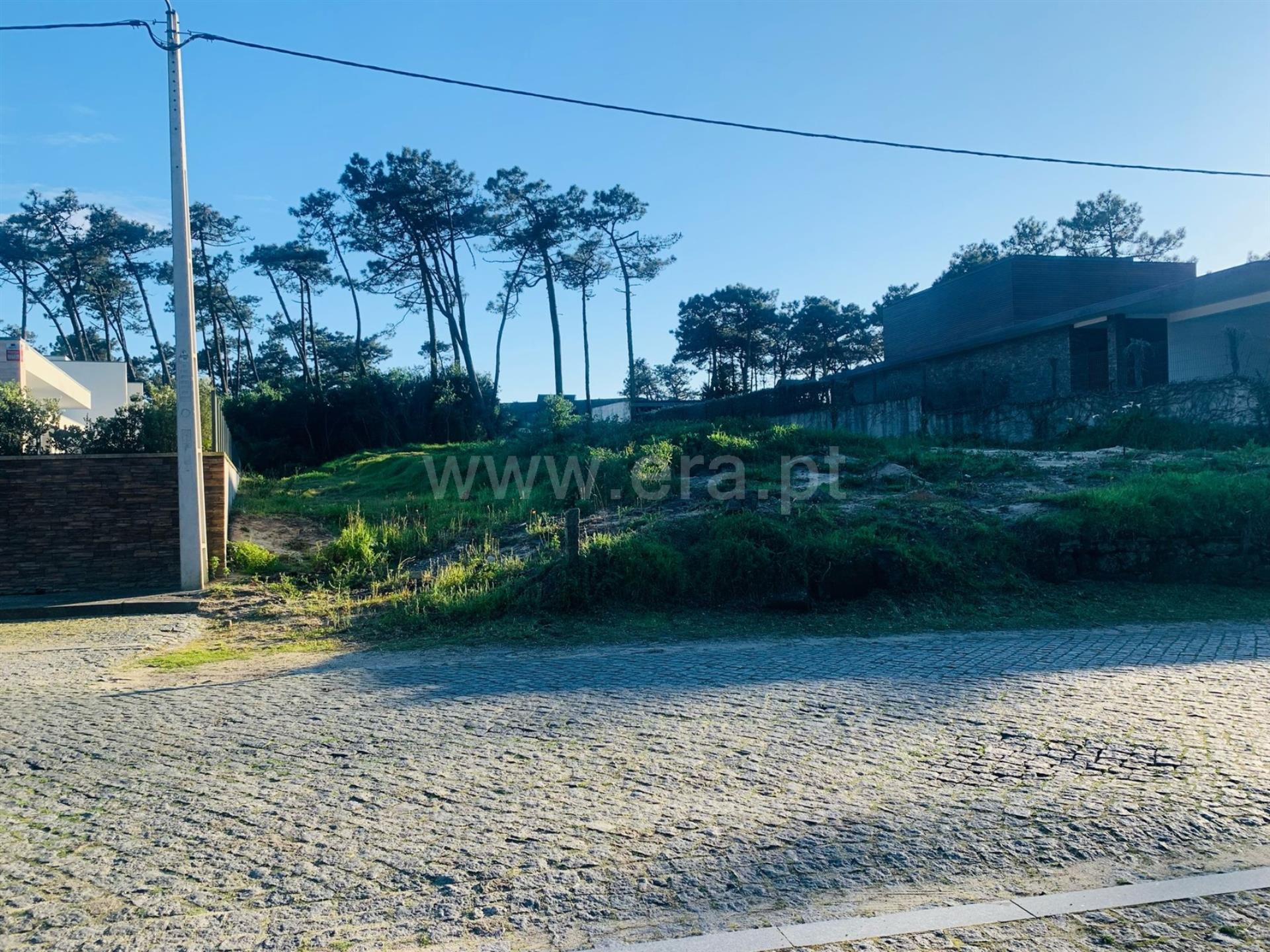 Land for sale in Esposende, Portugal — €500,000