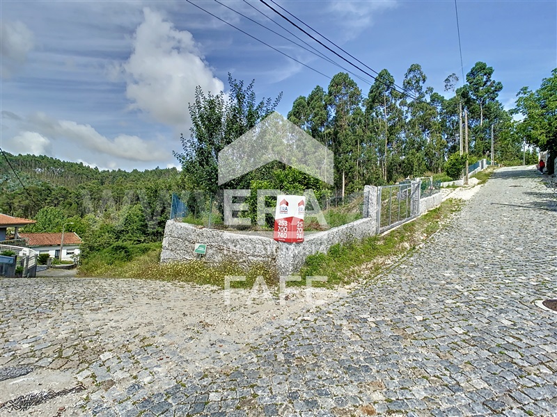Terreno / Fafe, Arões (São Romão)