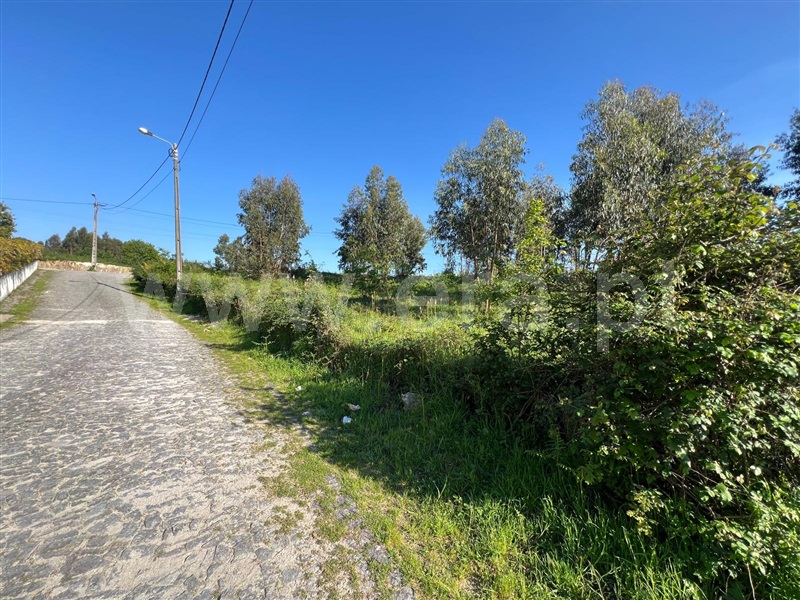 Terreno / Fafe, Fornelos