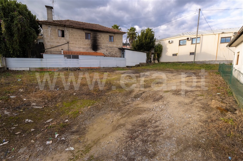Moradia Isolada T2 Felgueiras, Torrados e Sousa - 1453690 - 4