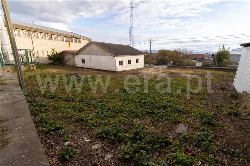 Moradia Isolada T2 Felgueiras, Torrados e Sousa - 1453690 - 5