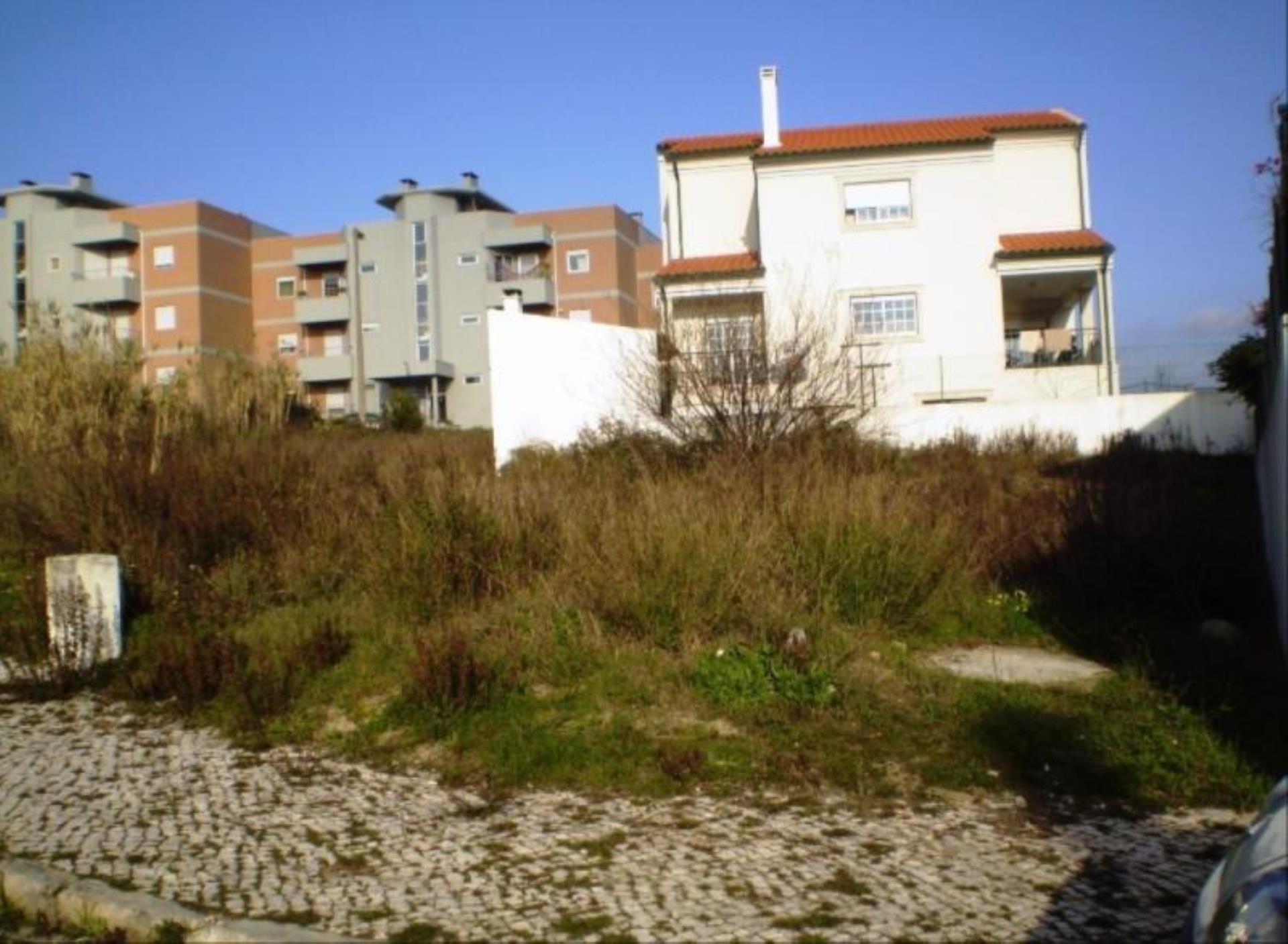 Land for sale in Figueira da Foz, Portugal — €120,000