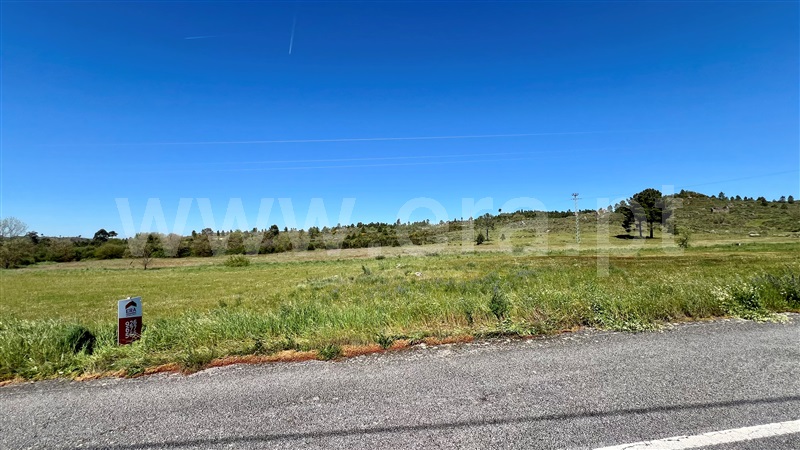 Terreno / Fornos de Algodres, Vila Ruiva