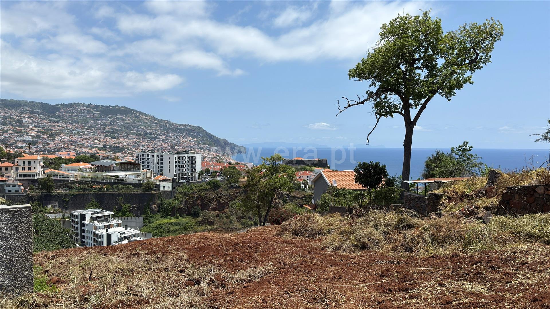 Land for sale in Funchal, Portugal — €1,950,000