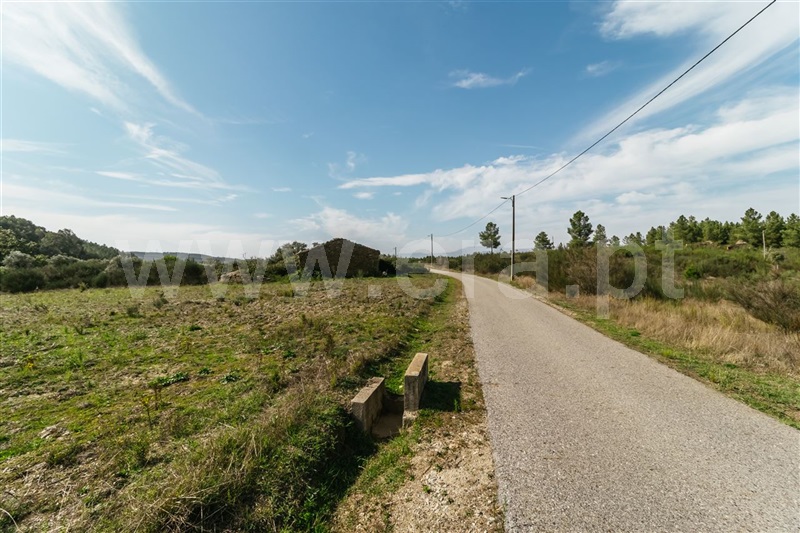 Terreno com ruina  Fundão, Enxames - 1330667 - 18