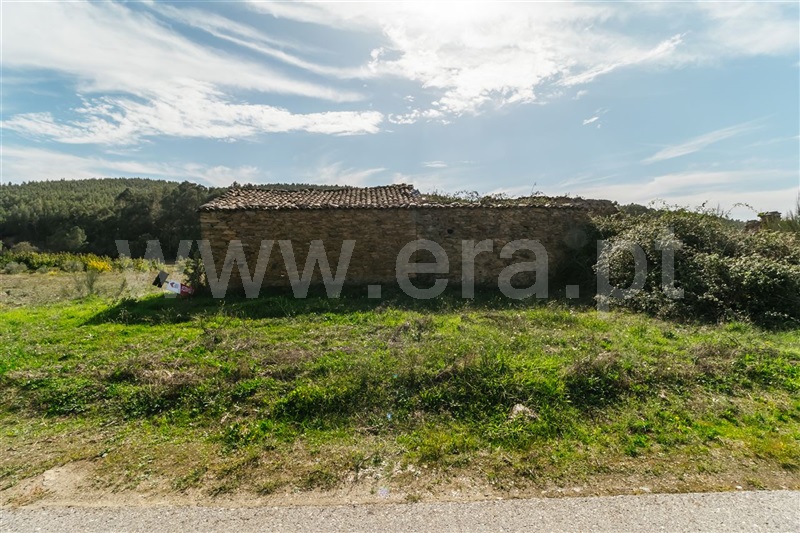Terreno com ruina  Fundão, Enxames - 1330667 - 24