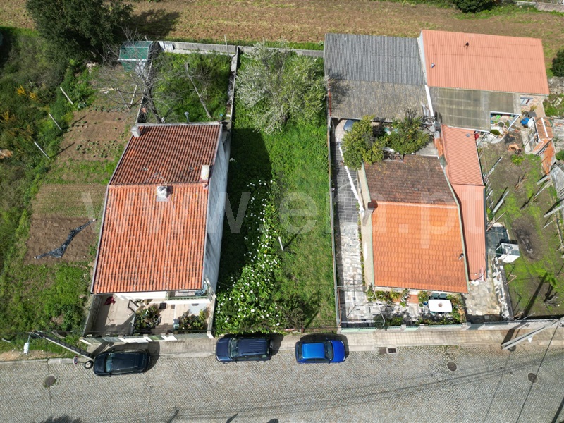 Terreno / Gondomar, Baguim do Monte - Igreja