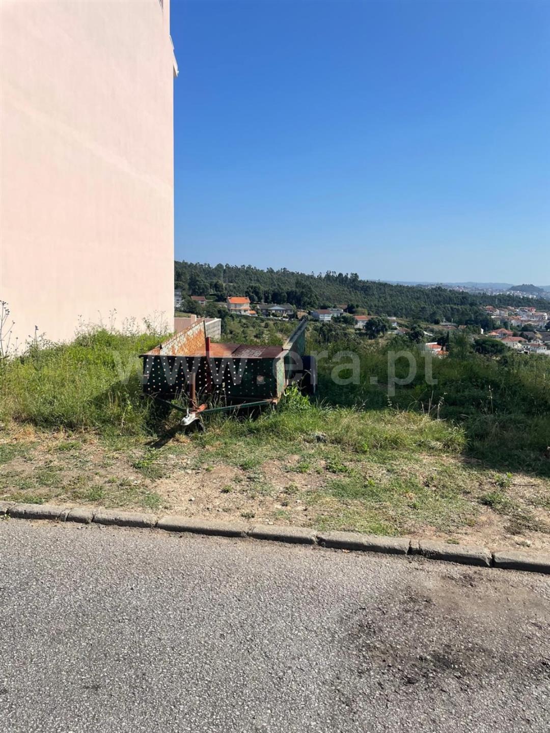 Land for sale in Gondomar, Portugal — €58,000