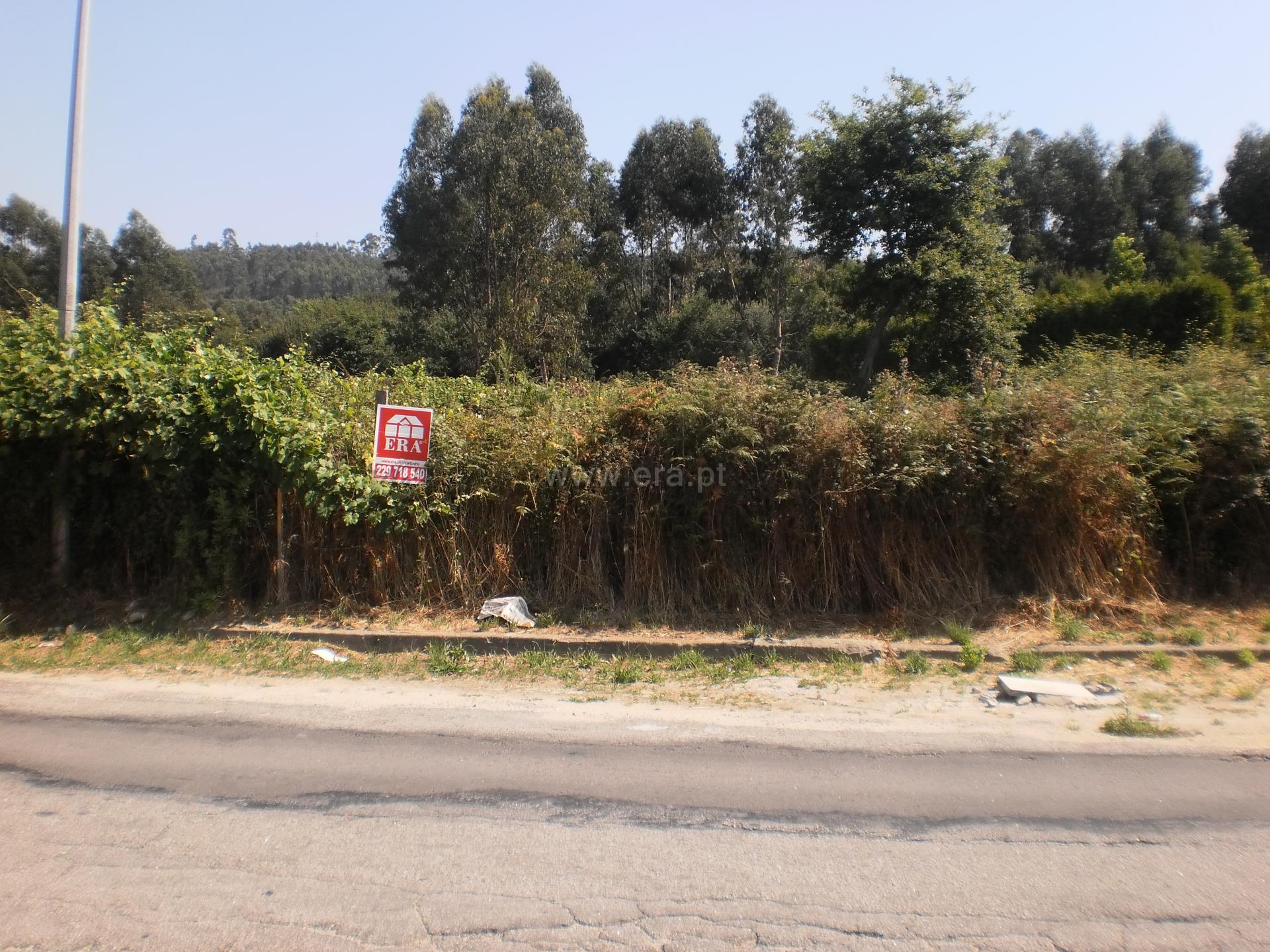 Land for sale in Gondomar, Portugal — €75,000