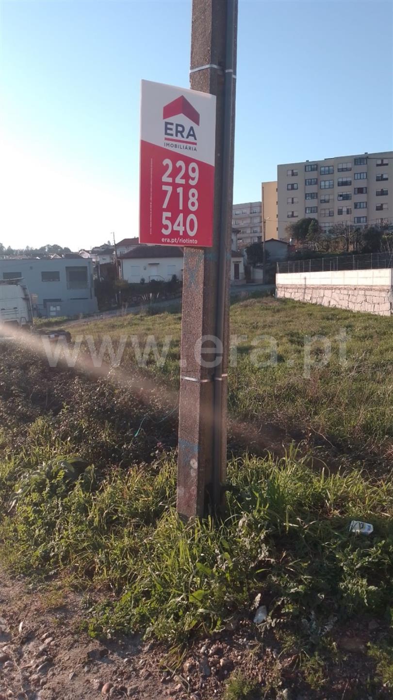 Land for sale in Gondomar, Portugal — €170,000