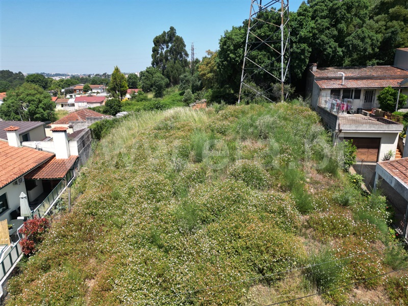Terreno / Gondomar, Fânzeres - Regadas