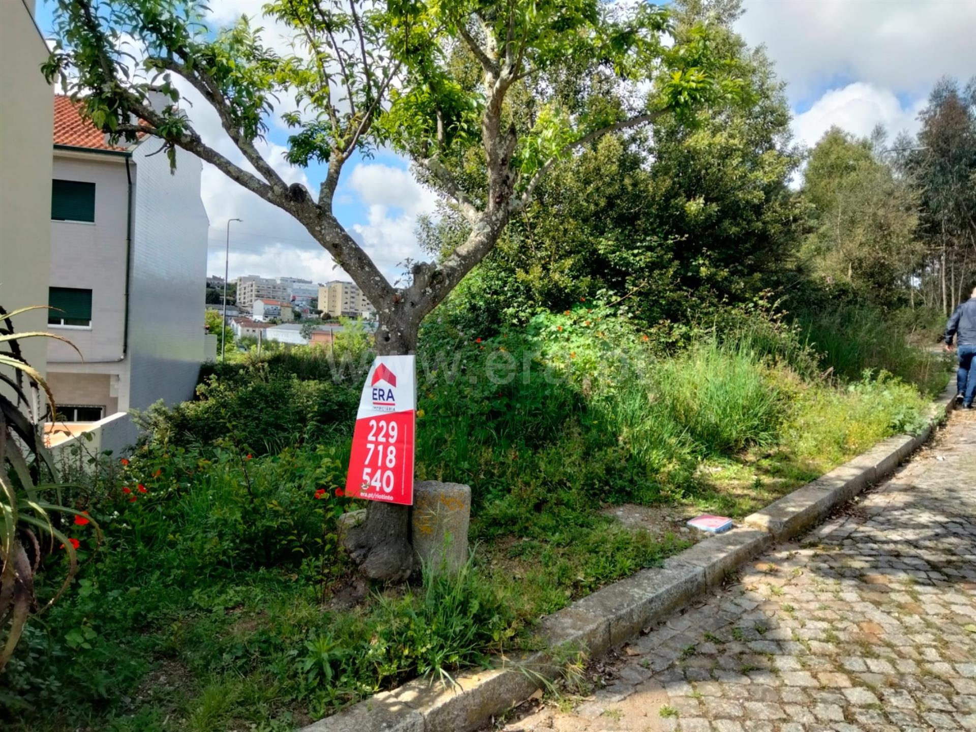 Land for sale in Gondomar, Portugal — €52,000