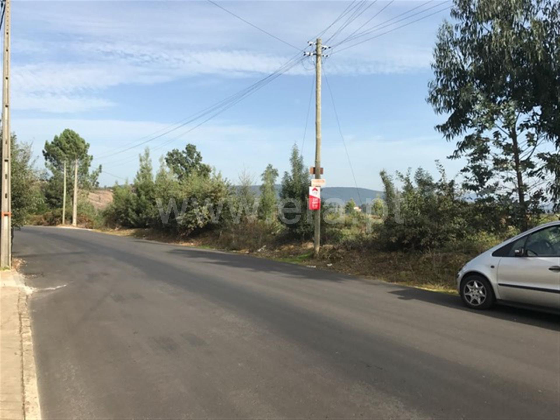 Land for sale in Gondomar, Portugal — €450,000