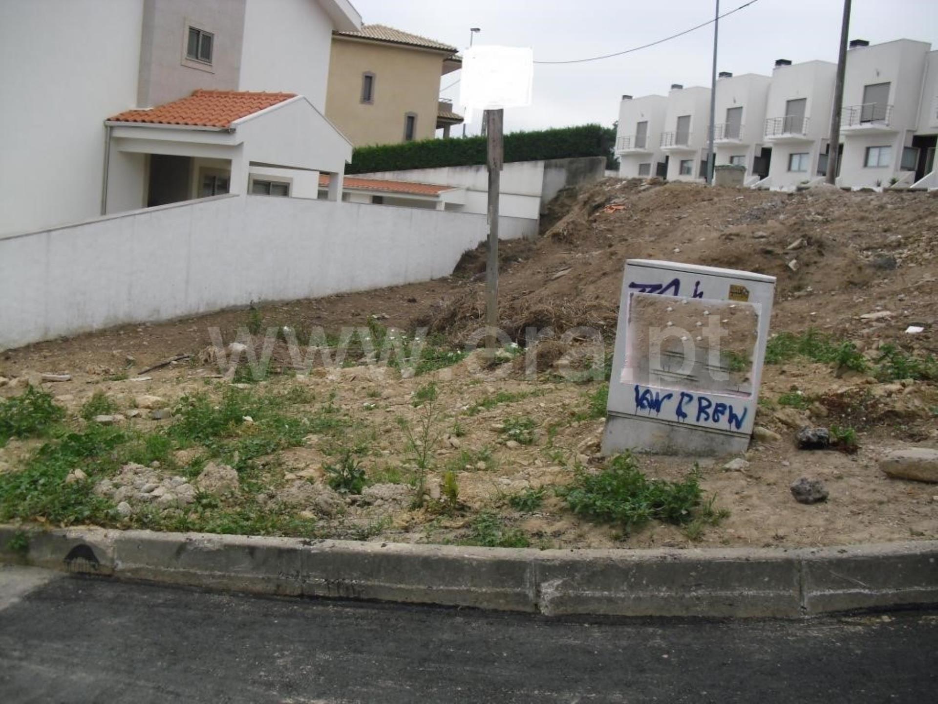 Land for sale in Gondomar, Portugal — €67,500