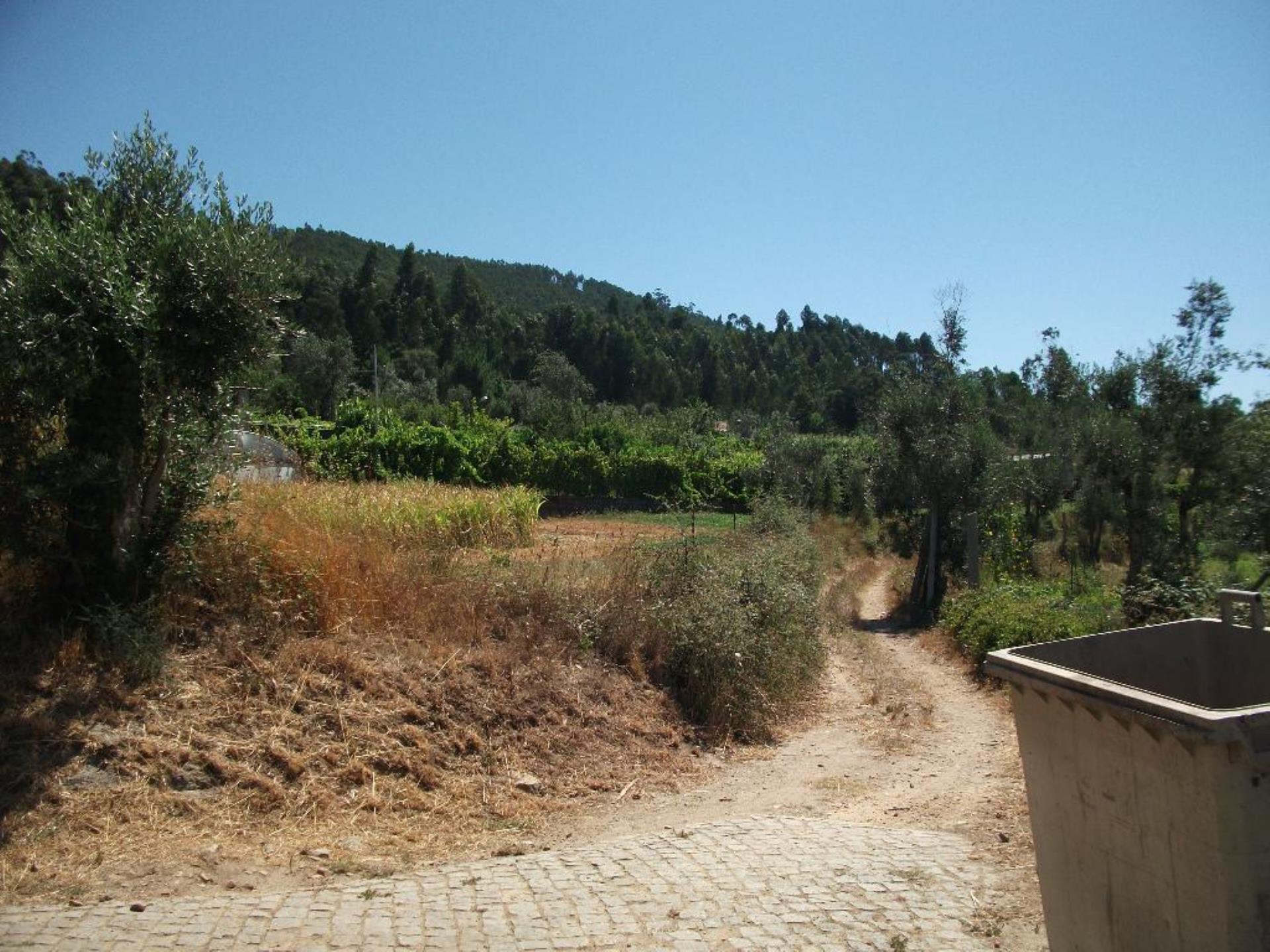 Land for sale in Gondomar, Portugal — €56,000
